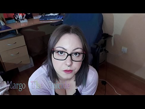 ❤️ Noia sexy amb ulleres xucla un consolador profundament davant la càmera Vídeo sexual a nosaltres ca.kutjeporno.ru